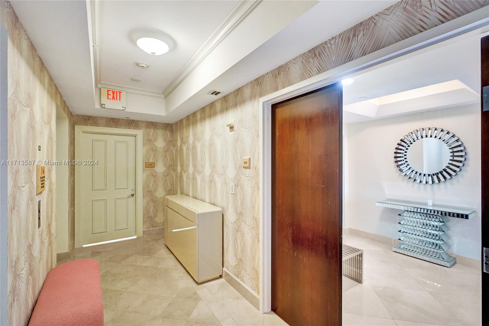 17875 Collins Ave 2605