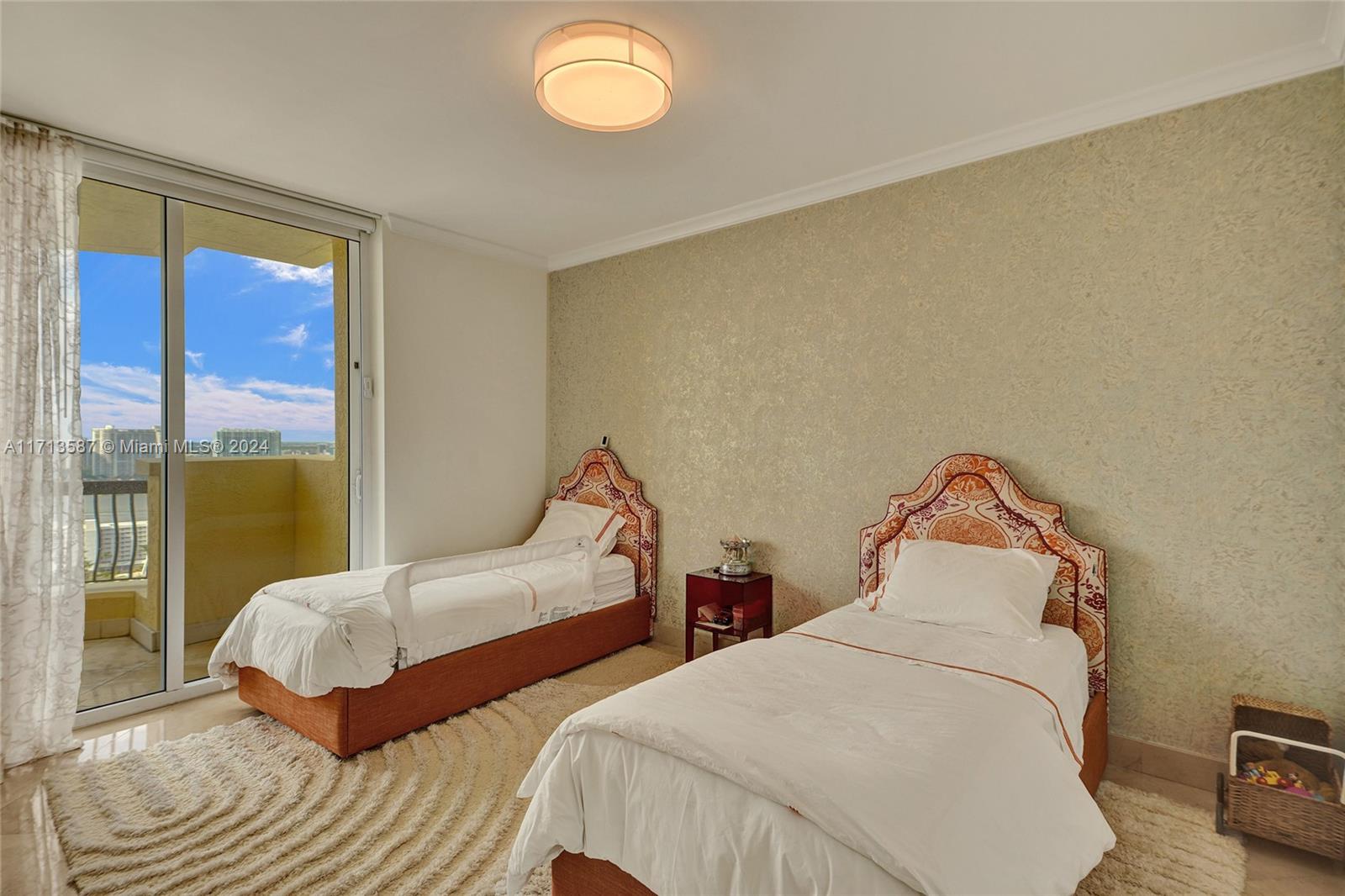 Acqualina Ocn Residences - Residential