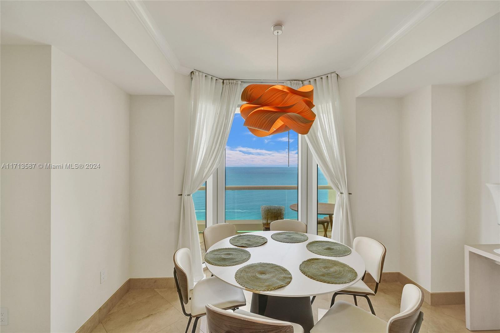 Acqualina Ocn Residences - Residential