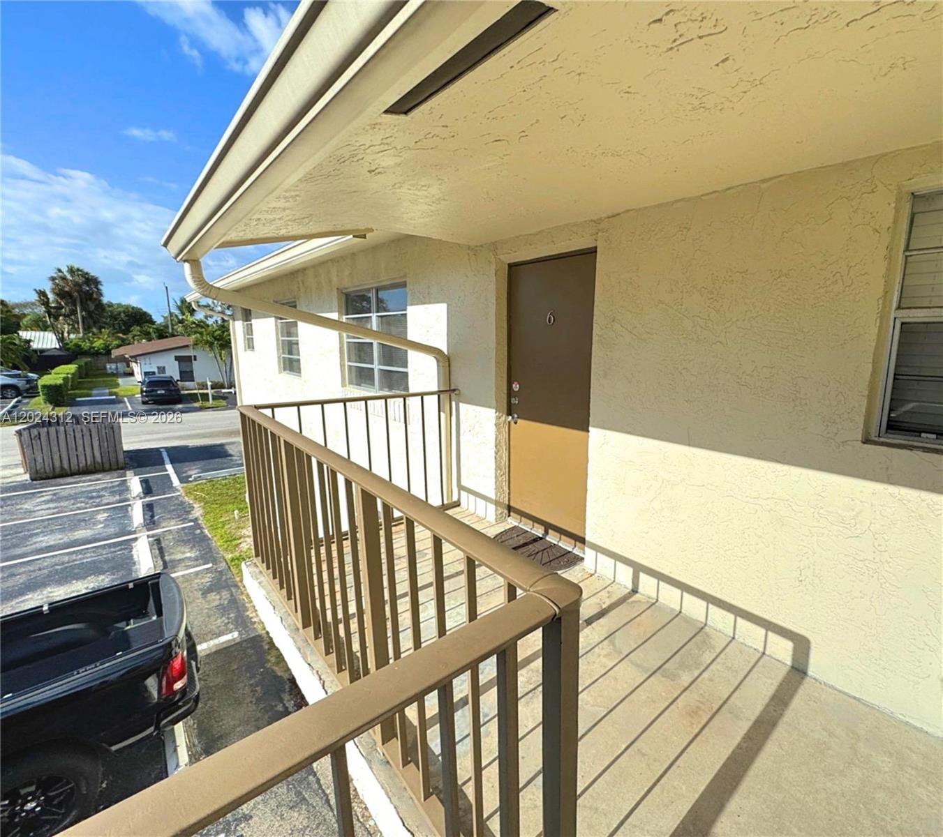 BEULALAND - Residential Lease