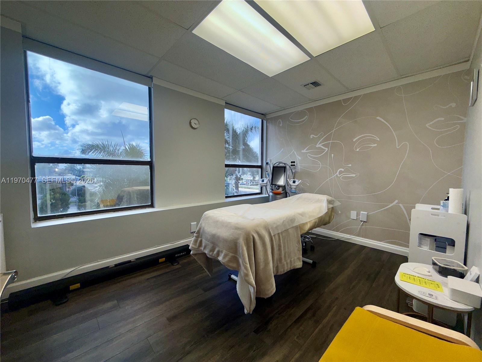 1250 E Hallandale Beach Boulevard