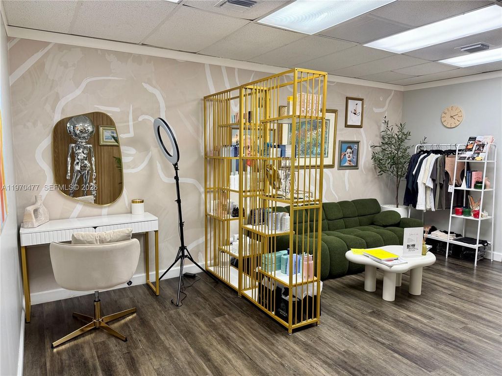 Photo of 1250 E Hallandale Beach Boulevard, Hallandale Beach, FL 33009 (MLS # A11970477)