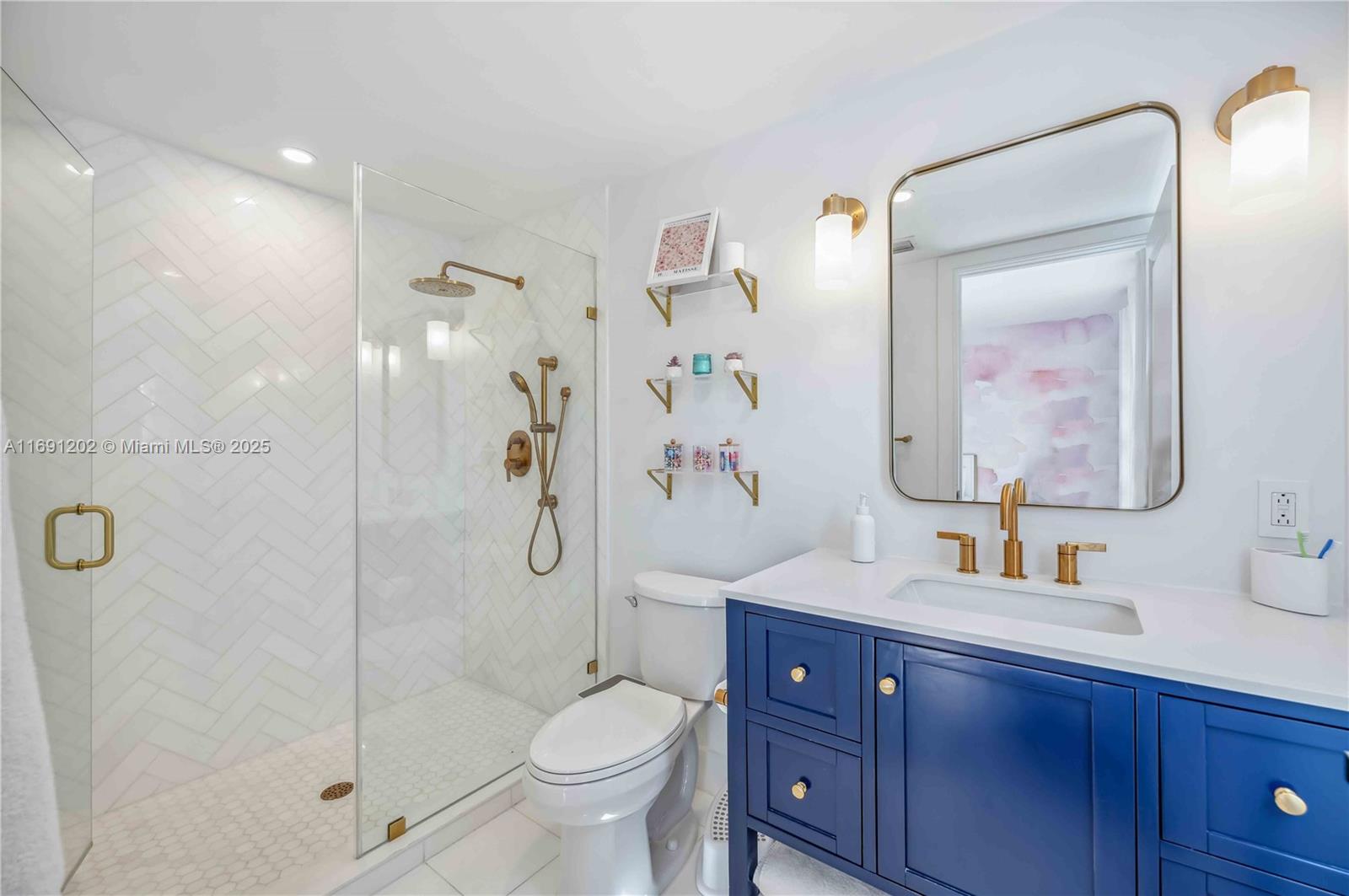 PARADISE POINT 1ST AMENDM - Residential