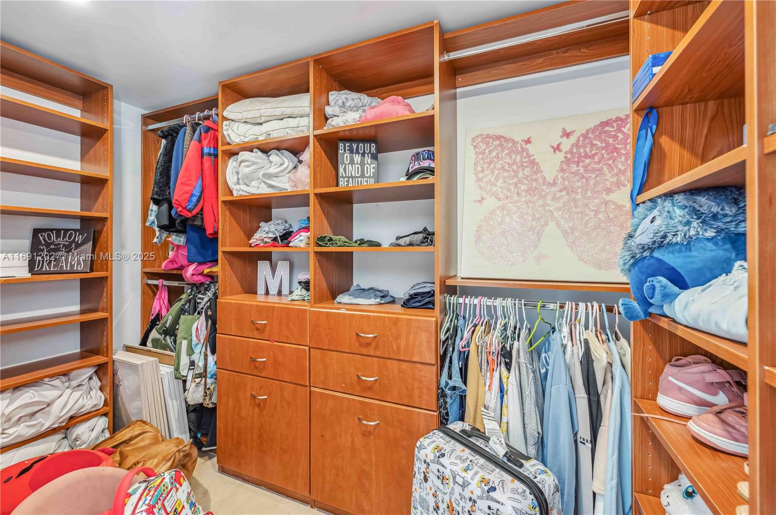 PARADISE POINT 1ST AMENDM - Residential