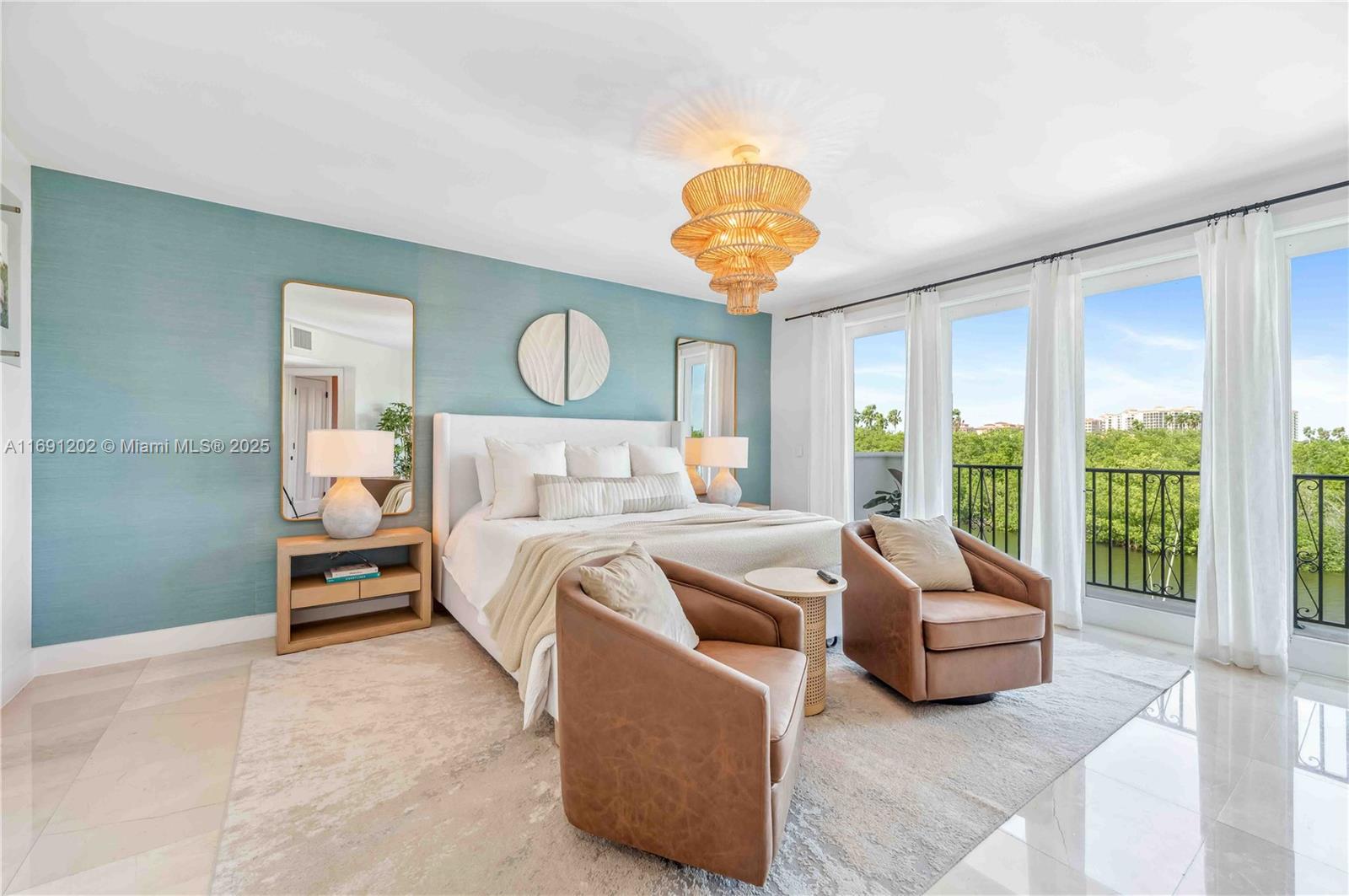 PARADISE POINT 1ST AMENDM - Residential