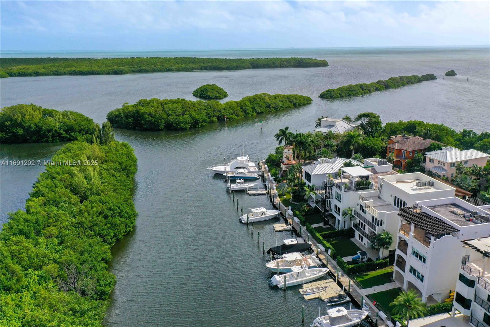 PARADISE POINT 1ST AMENDM - Residential