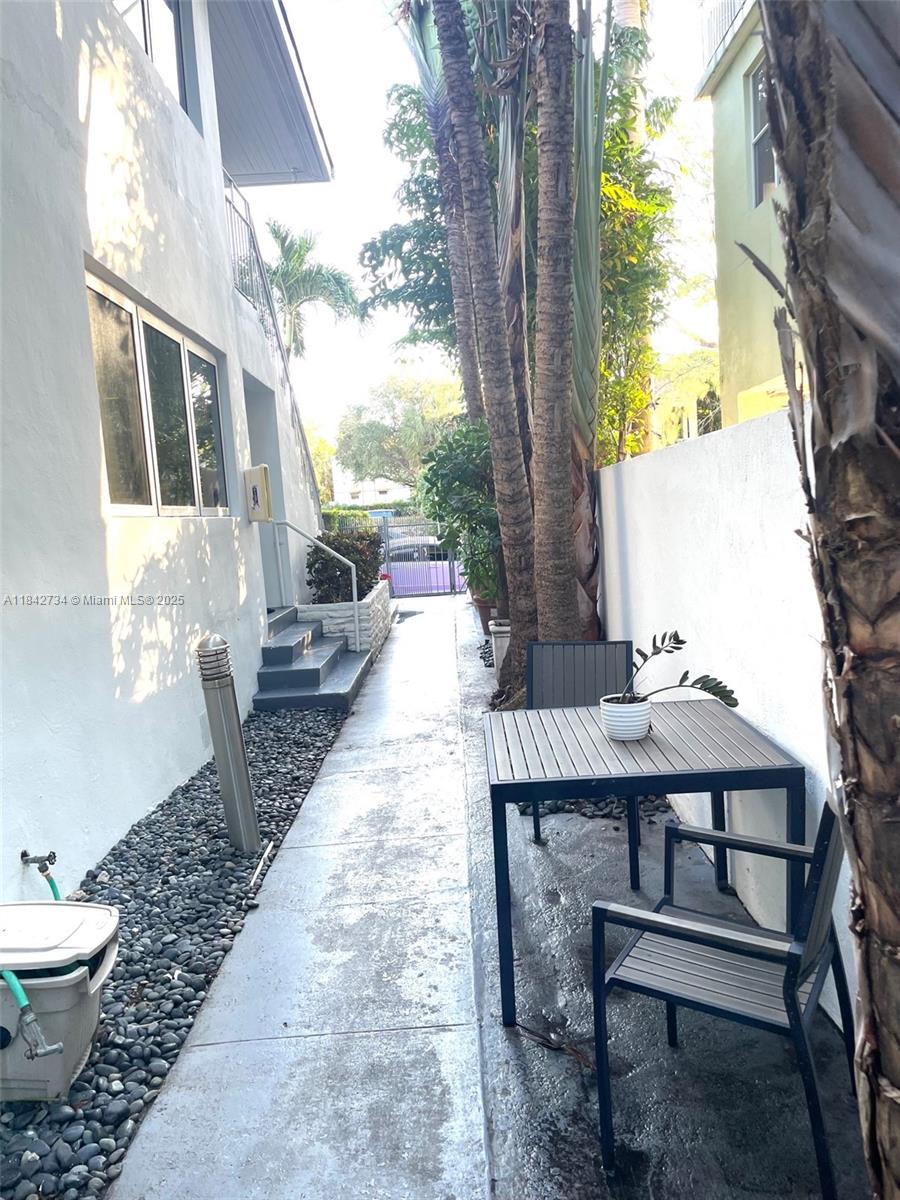 THE MARITIME CONDO - Residential