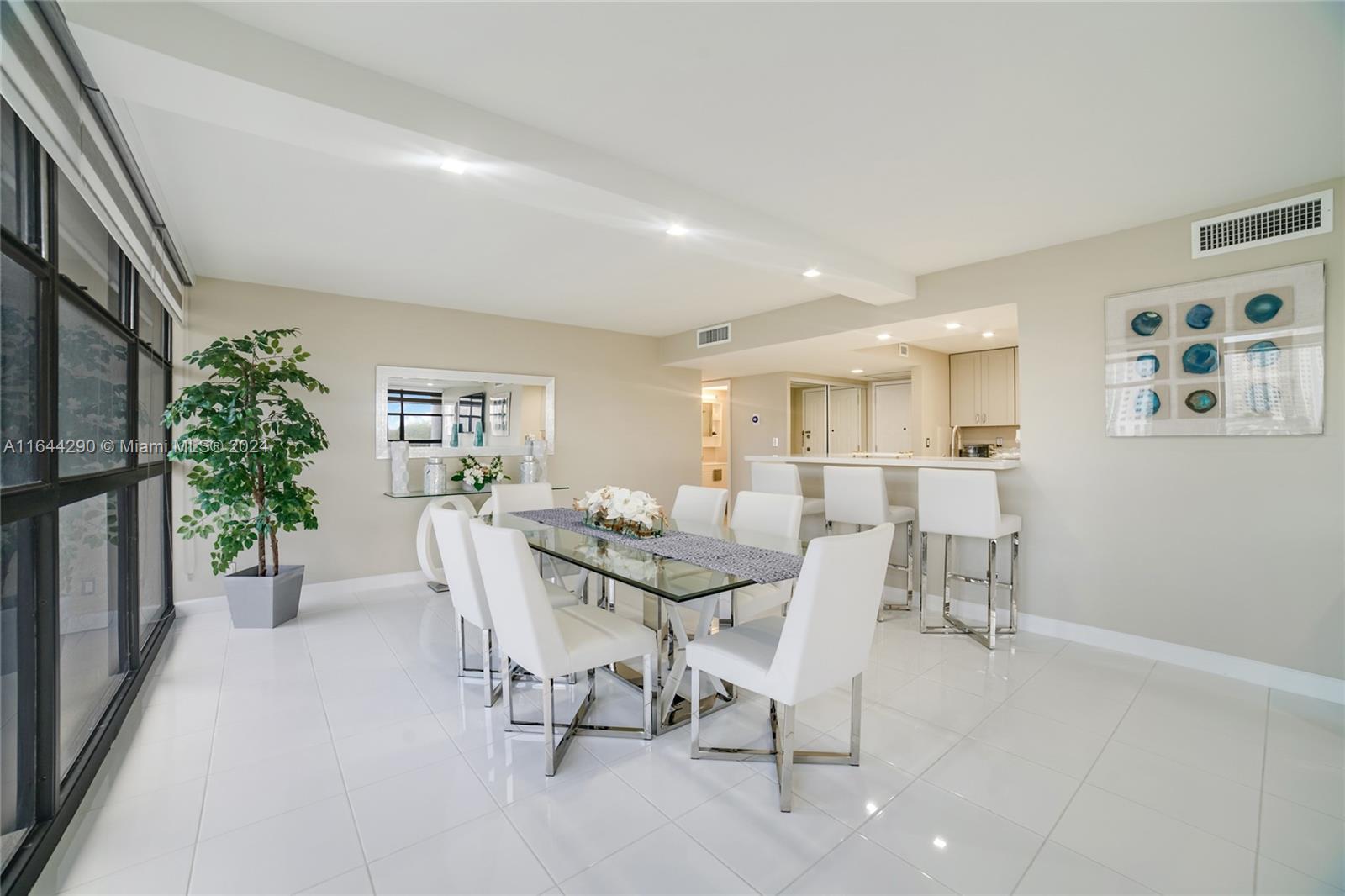 TOWERS OF OCEANVIEW SOUTH - Residential