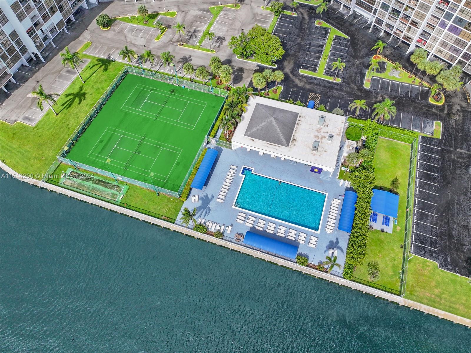 TOWERS OF OCEANVIEW SOUTH - Residential