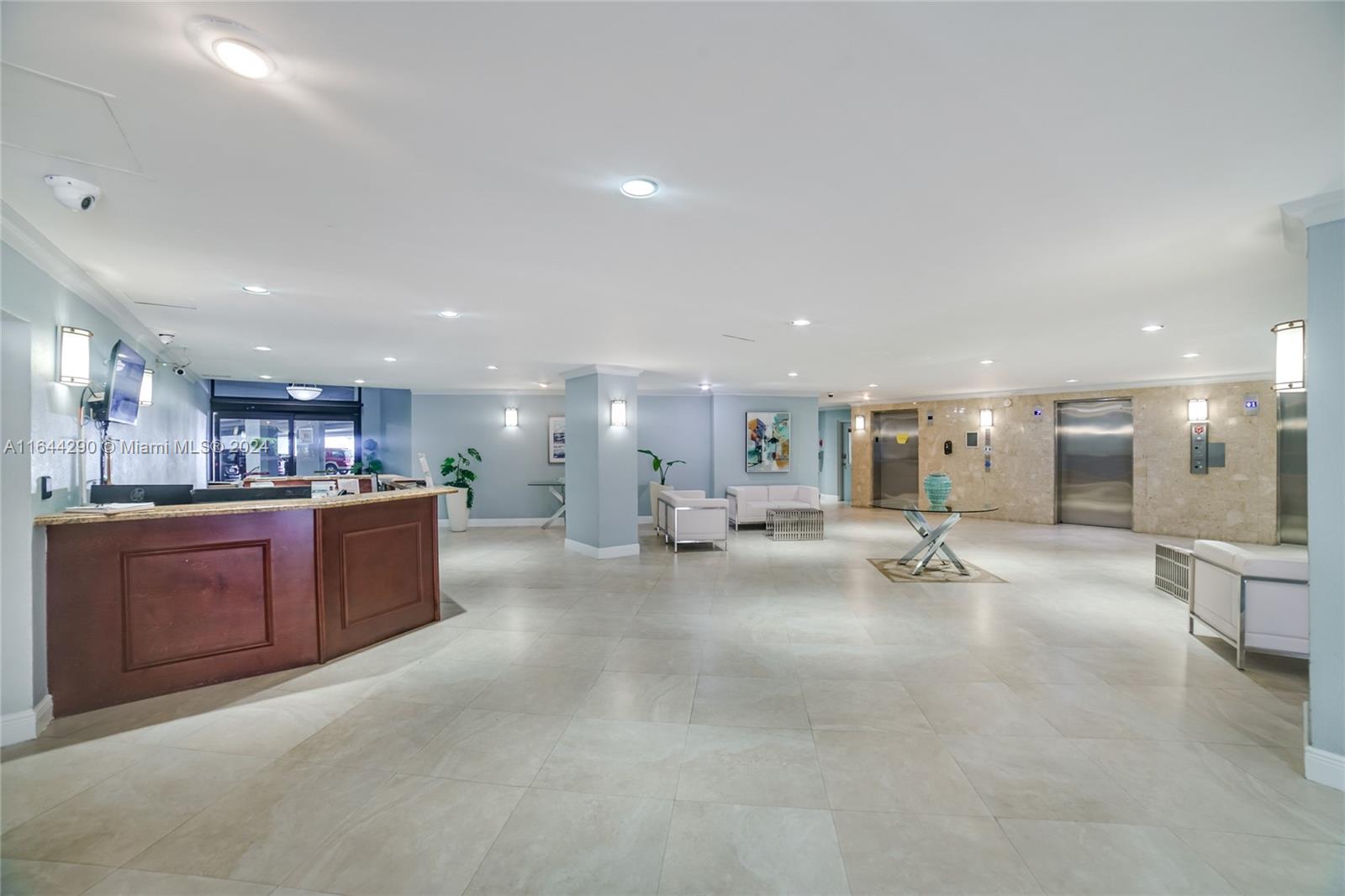 TOWERS OF OCEANVIEW SOUTH - Residential