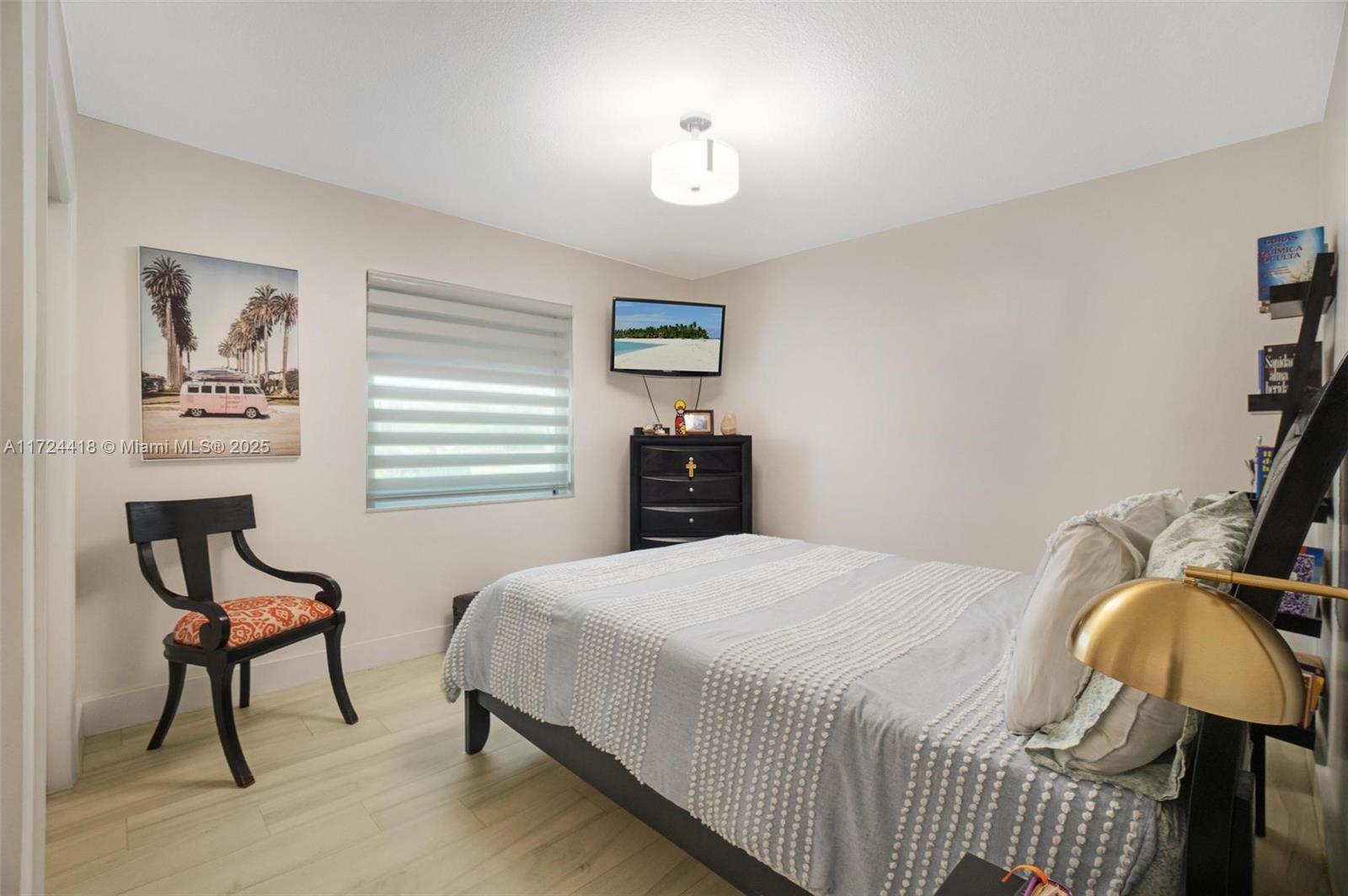 ENGELWOOD ESTS - Residential
