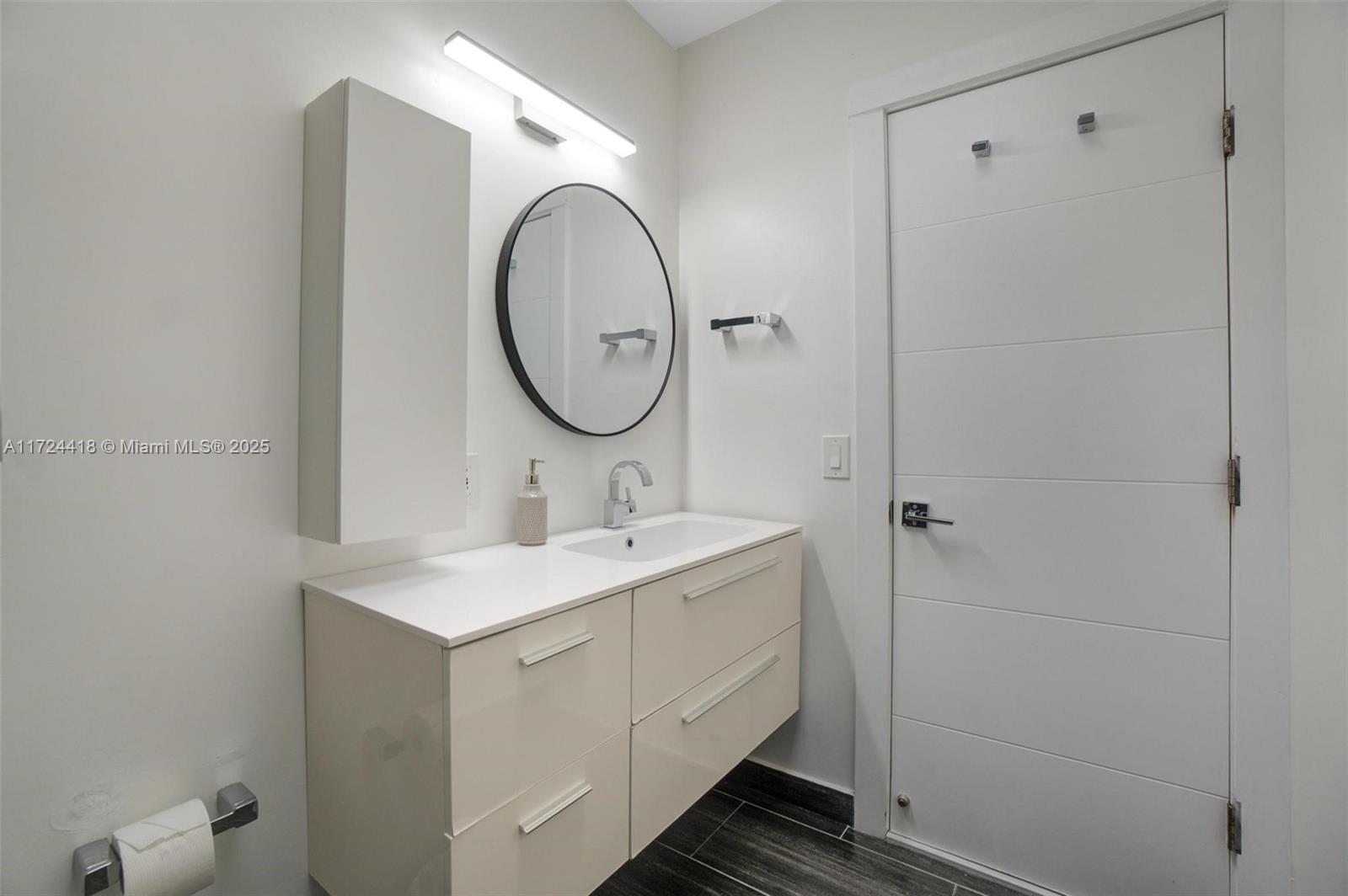 ENGELWOOD ESTS - Residential