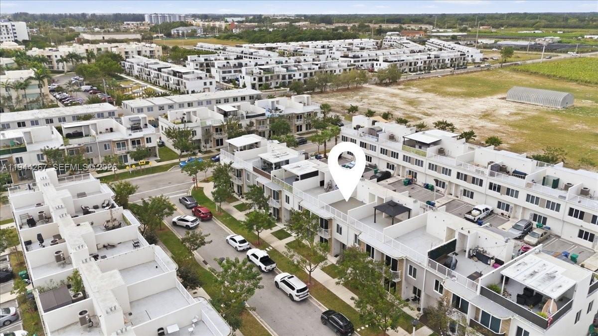 PARADISE ONE - Residential