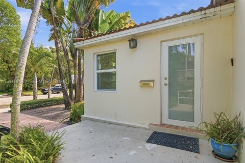 Tiny photo for 2355 Overbrook St, Coconut Grove, FL 33133 (MLS # A12035687)