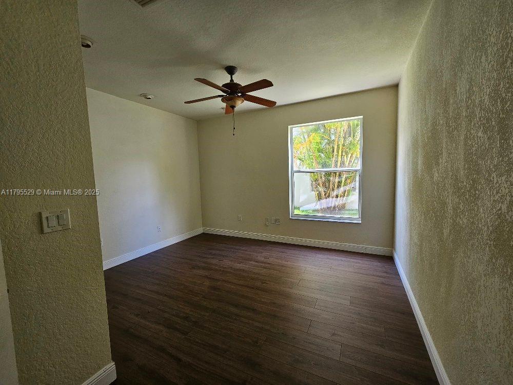 CAPELLA 2 - Saturnia - Residential Lease