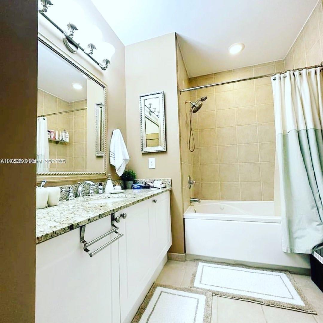 19501 W Country Club Dr TS-03