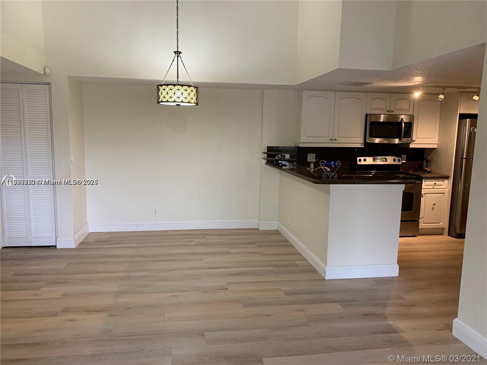 10781 Cleary Blvd 308