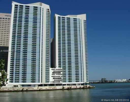 Conveniently located studio in one Miami, high floor, best of all is its bay, city and Pool views, two high restaurants, concierge, valet & more. Amenities include Exercise room, activity room, community pool.
Please click on show assist for showing instructions.