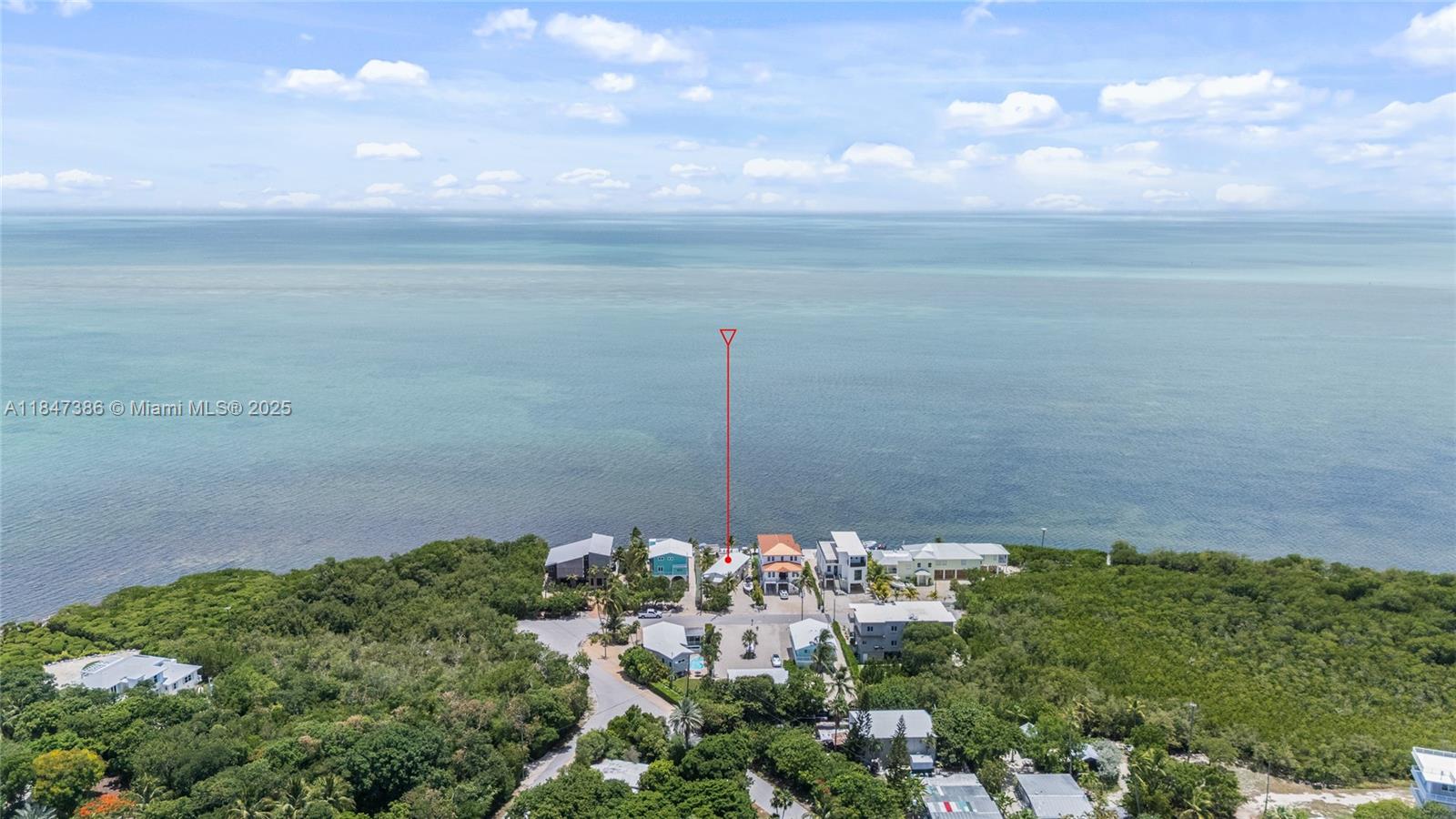 LARGO BEACH - Residential Lease