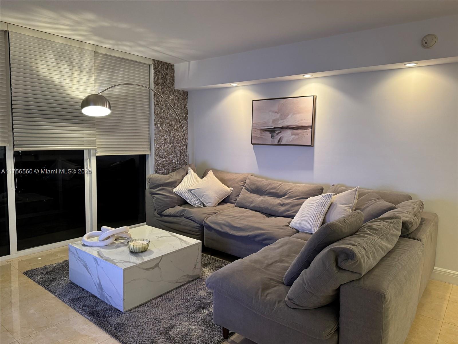 BEACH CLUB TWO CONDO - Residential Lease