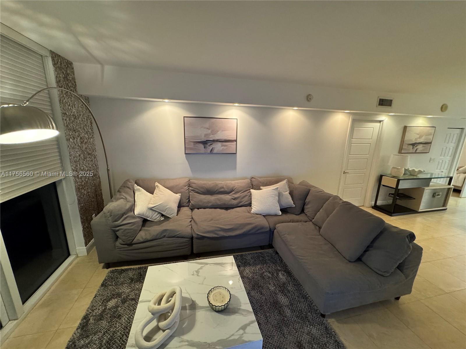 BEACH CLUB TWO CONDO - Residential Lease