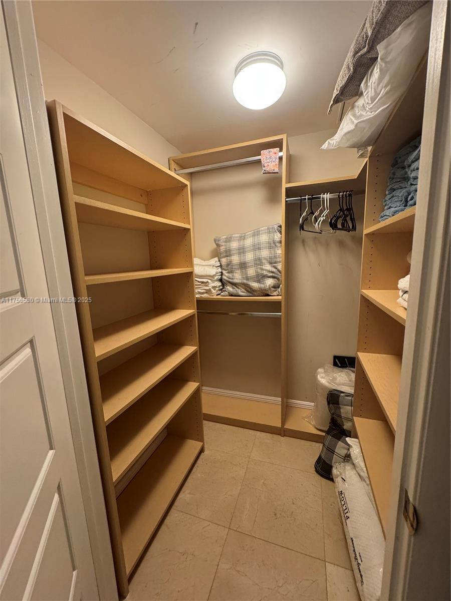 BEACH CLUB TWO CONDO - Residential Lease