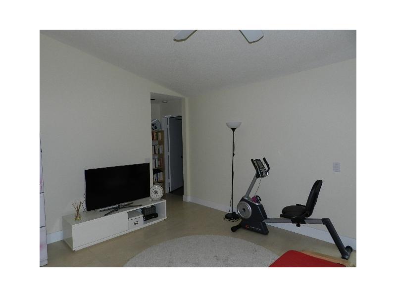 SECTORS 9 AND 10-PARCEL G - Residential Lease