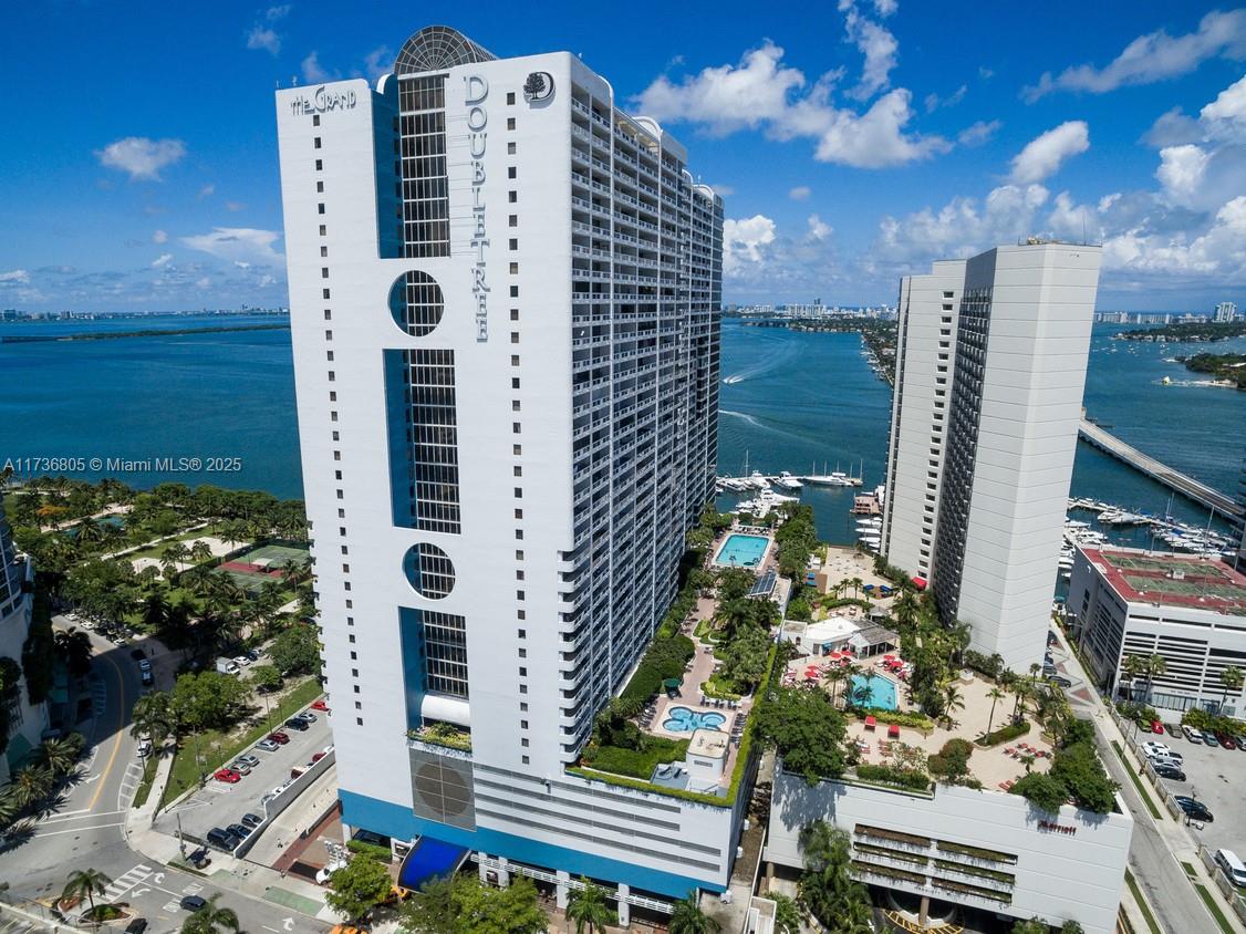 VENETIA CONDO - Residential