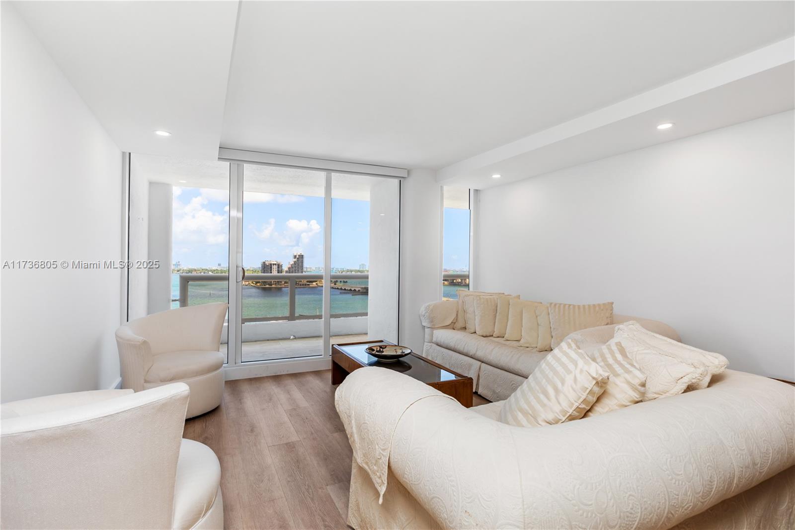 VENETIA CONDO - Residential