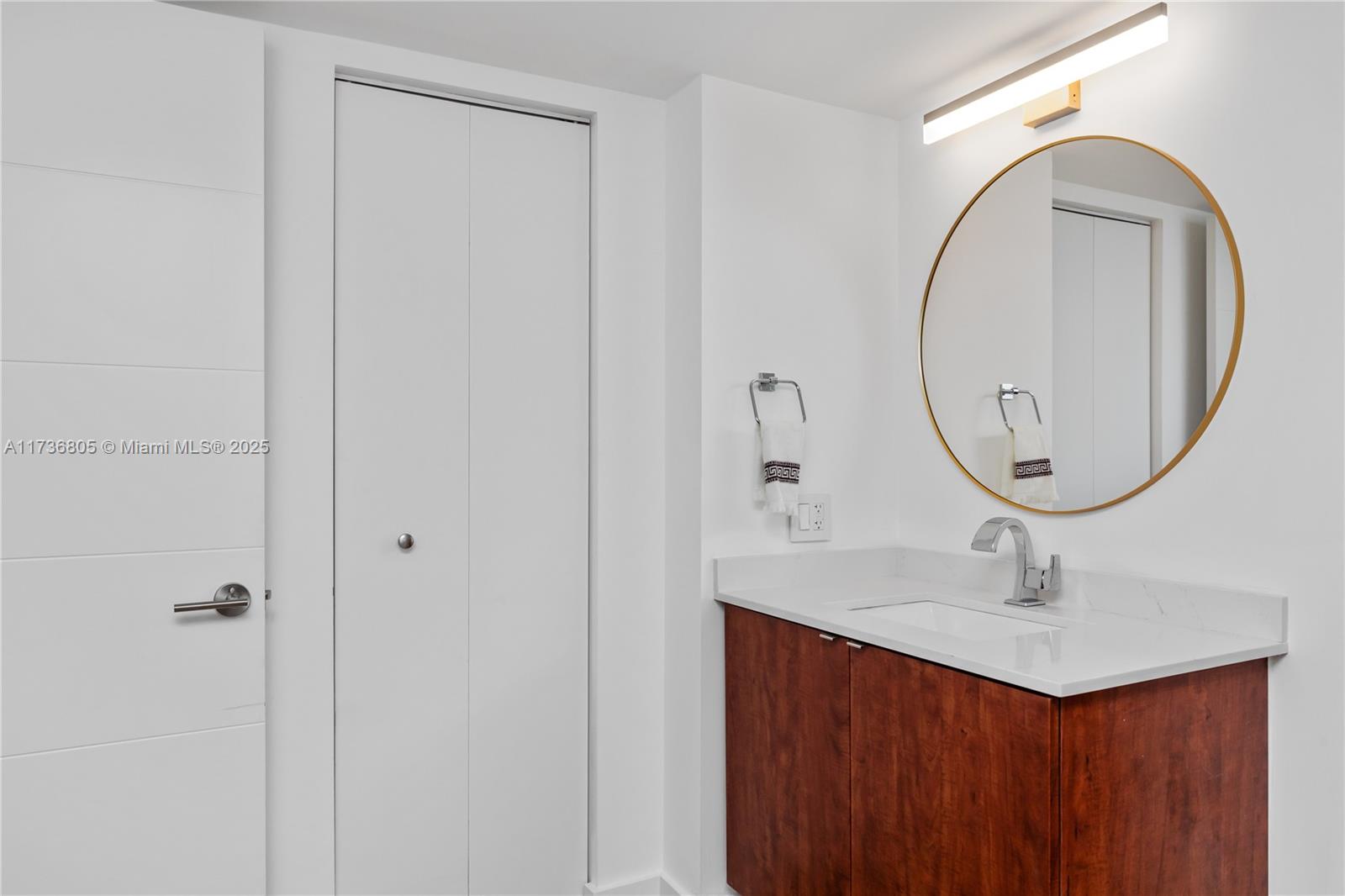 VENETIA CONDO - Residential