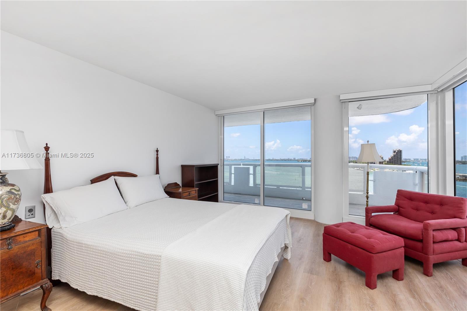 VENETIA CONDO - Residential