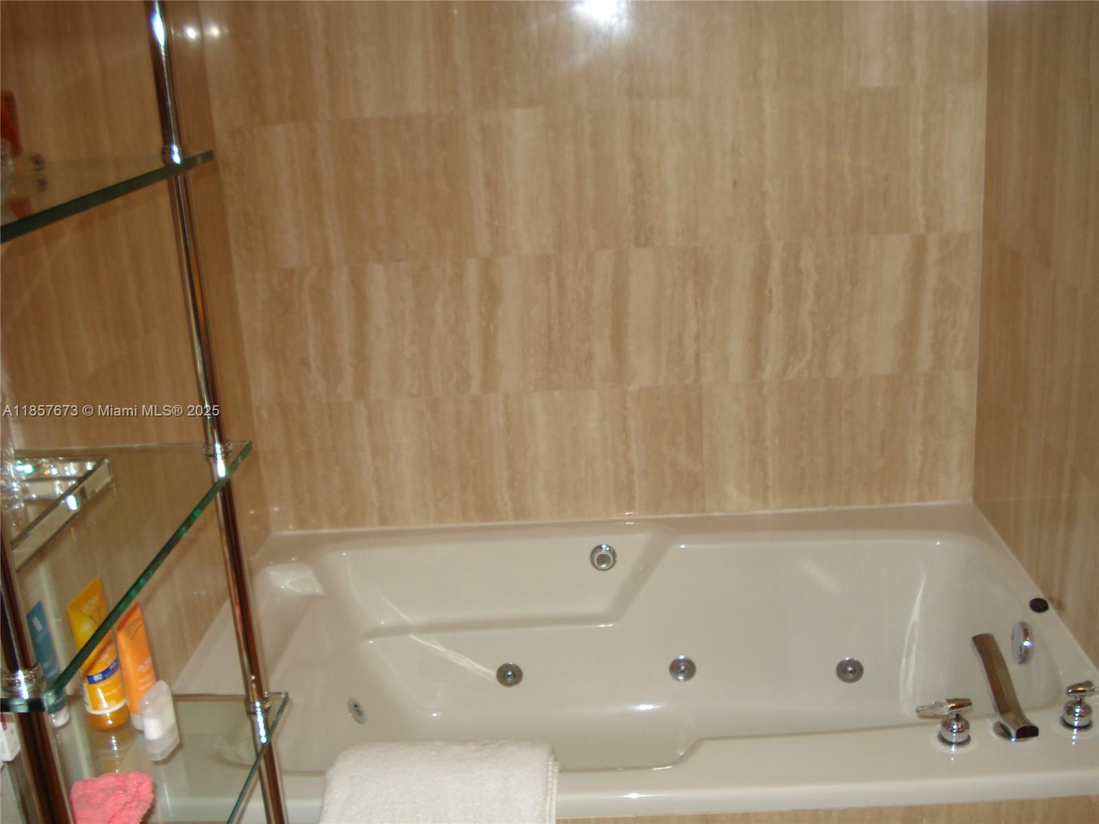 HARBOR TWS AT THE WATERWAY - Residential Lease