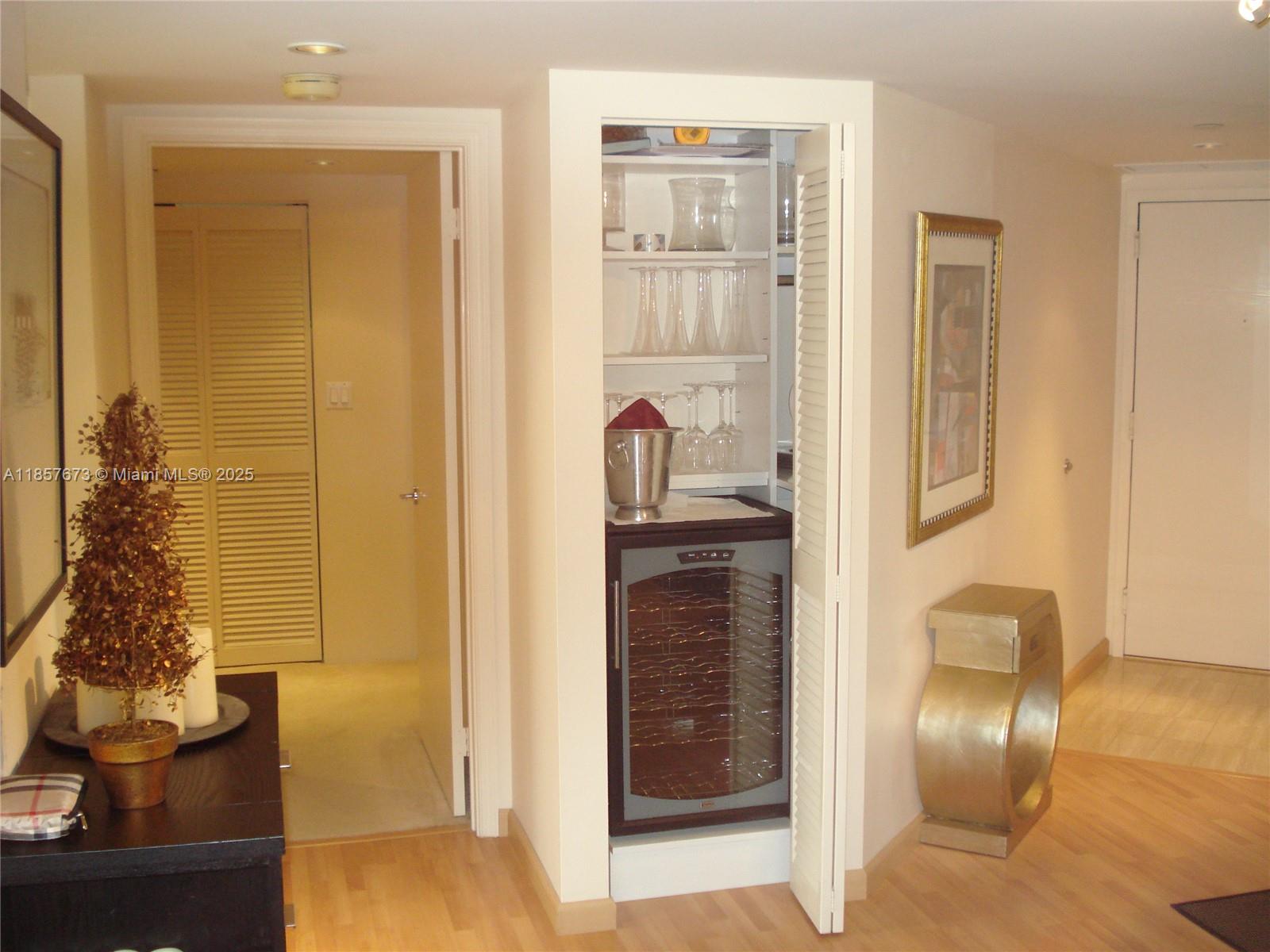 HARBOR TWS AT THE WATERWAY - Residential Lease