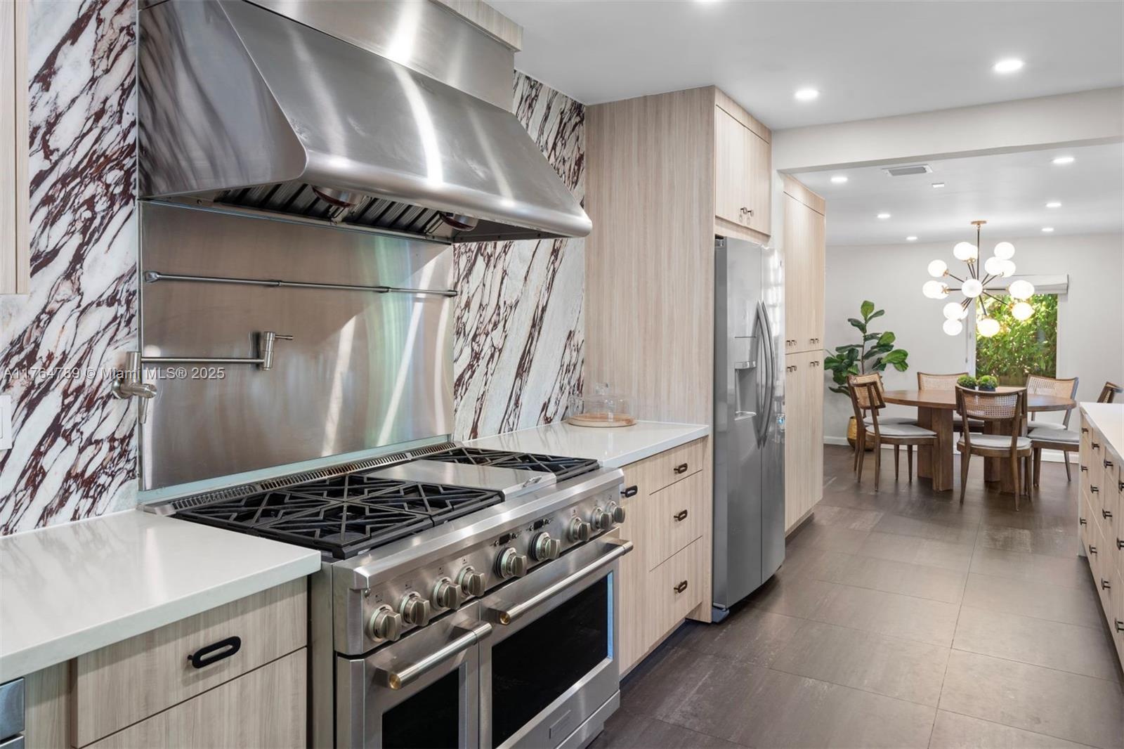 NAUTILUS EXTENSION 3RD - Residential