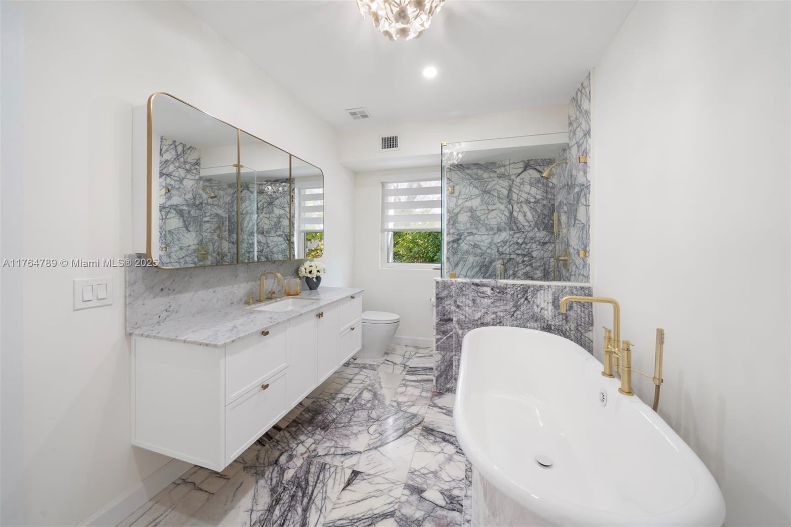 NAUTILUS EXTENSION 3RD - Residential