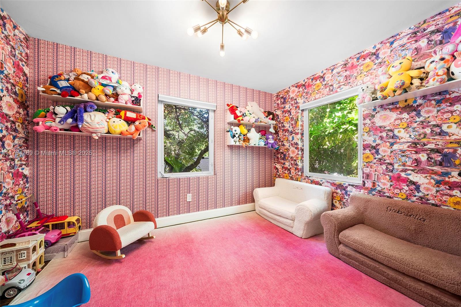 NAUTILUS EXTENSION 3RD - Residential