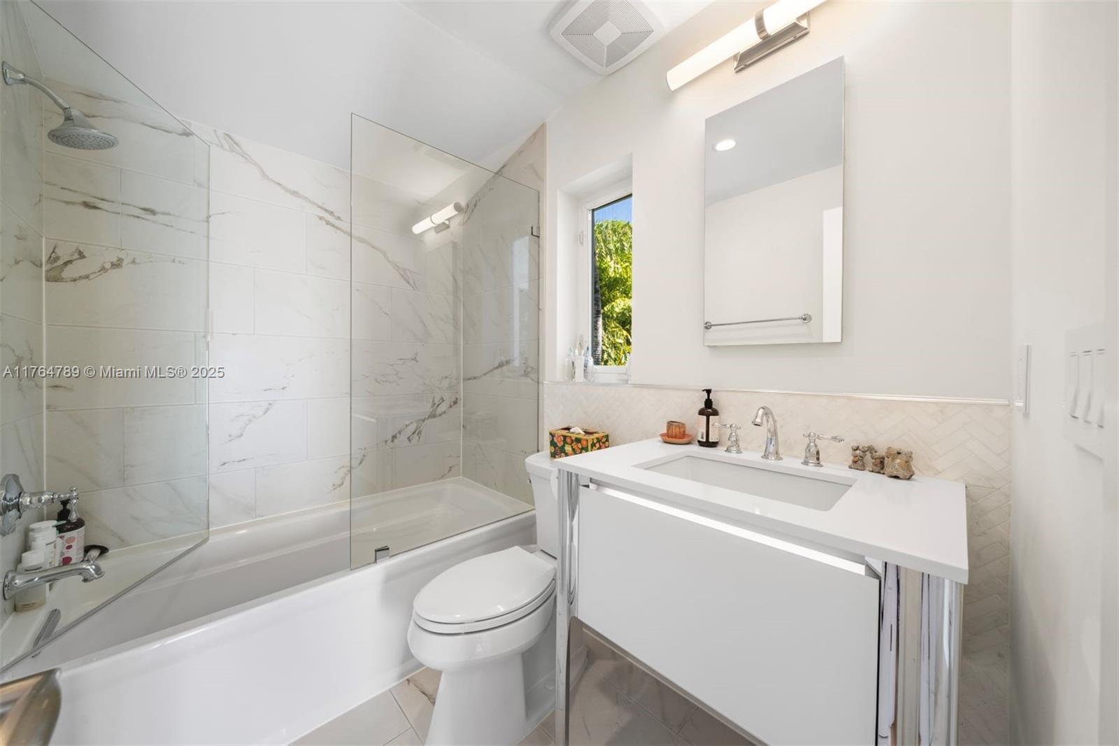 NAUTILUS EXTENSION 3RD - Residential