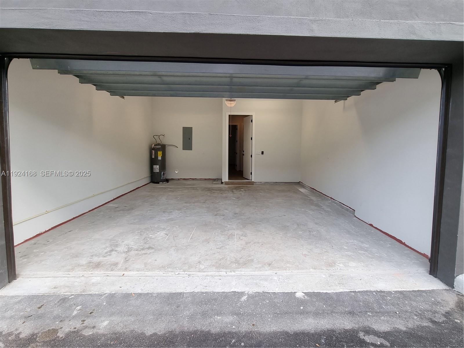 DIXIE PARK - Residential Lease