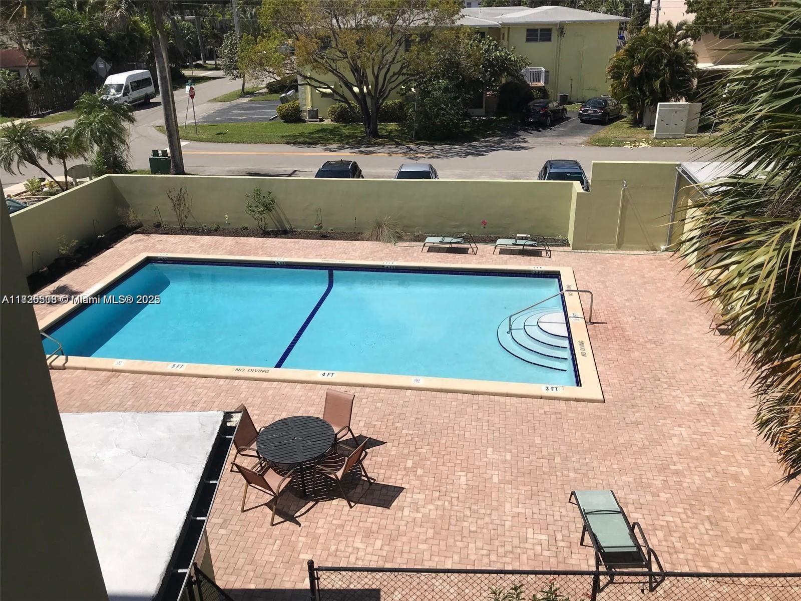 Unwind in your very own cozy 1-bedroom apartment, ideal for those seeking comfort and convenience. Located just moments from the ocean, enjoy the tranquility of beautiful surroundings, while still being close to local stores for all your daily needs. Whether it’s grocery shopping, retail therapy, or dining out, everything you need is just a short walk away. This apartment is perfect for those who love a peaceful lifestyle with the convenience of city living. Plus, pets are welcome, so your furry friends can enjoy the space too! Don’t miss out on this perfect blend of coastal serenity and everyday convenience. Schedule a tour today!