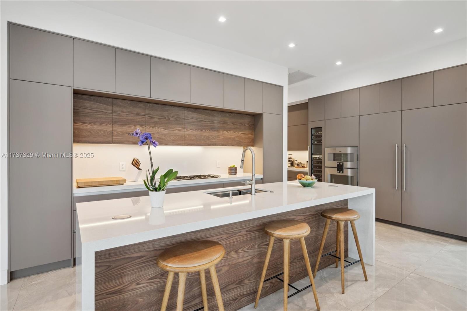 VICTORIA PARK - Residential