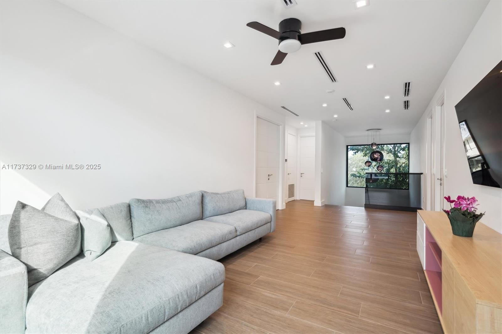 VICTORIA PARK - Residential