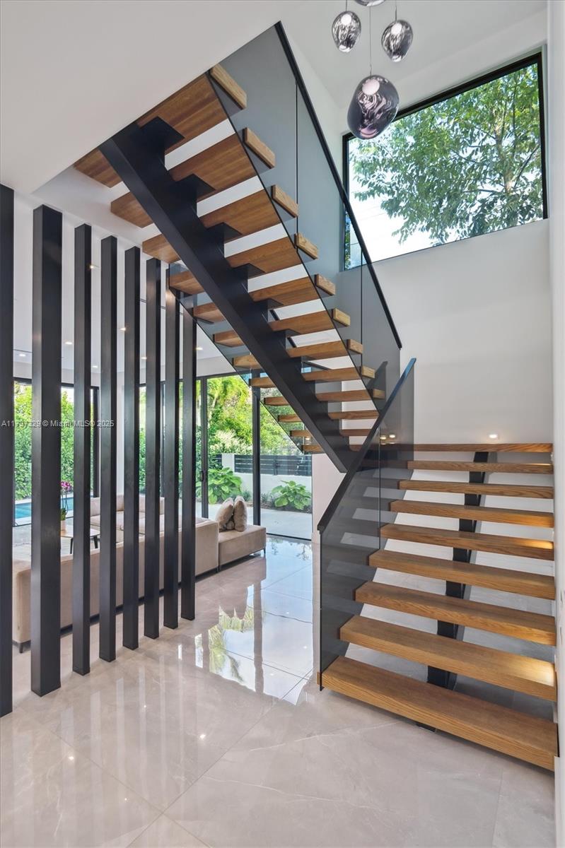 VICTORIA PARK - Residential