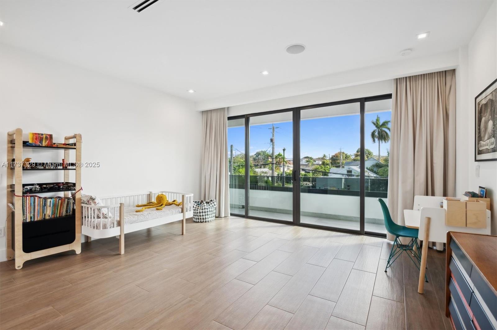 VICTORIA PARK - Residential
