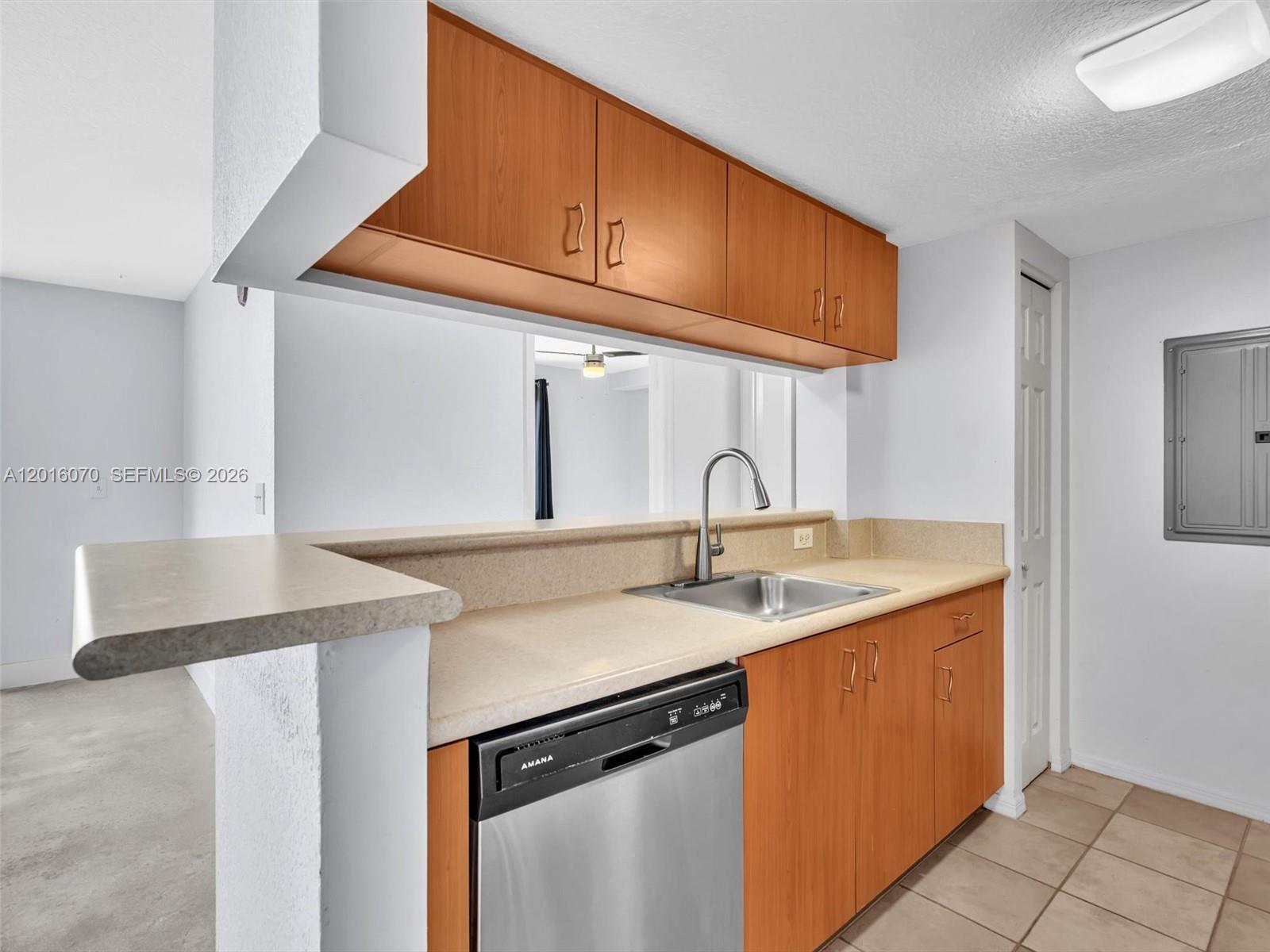 SEYBOLD POINTE CONDO - Residential