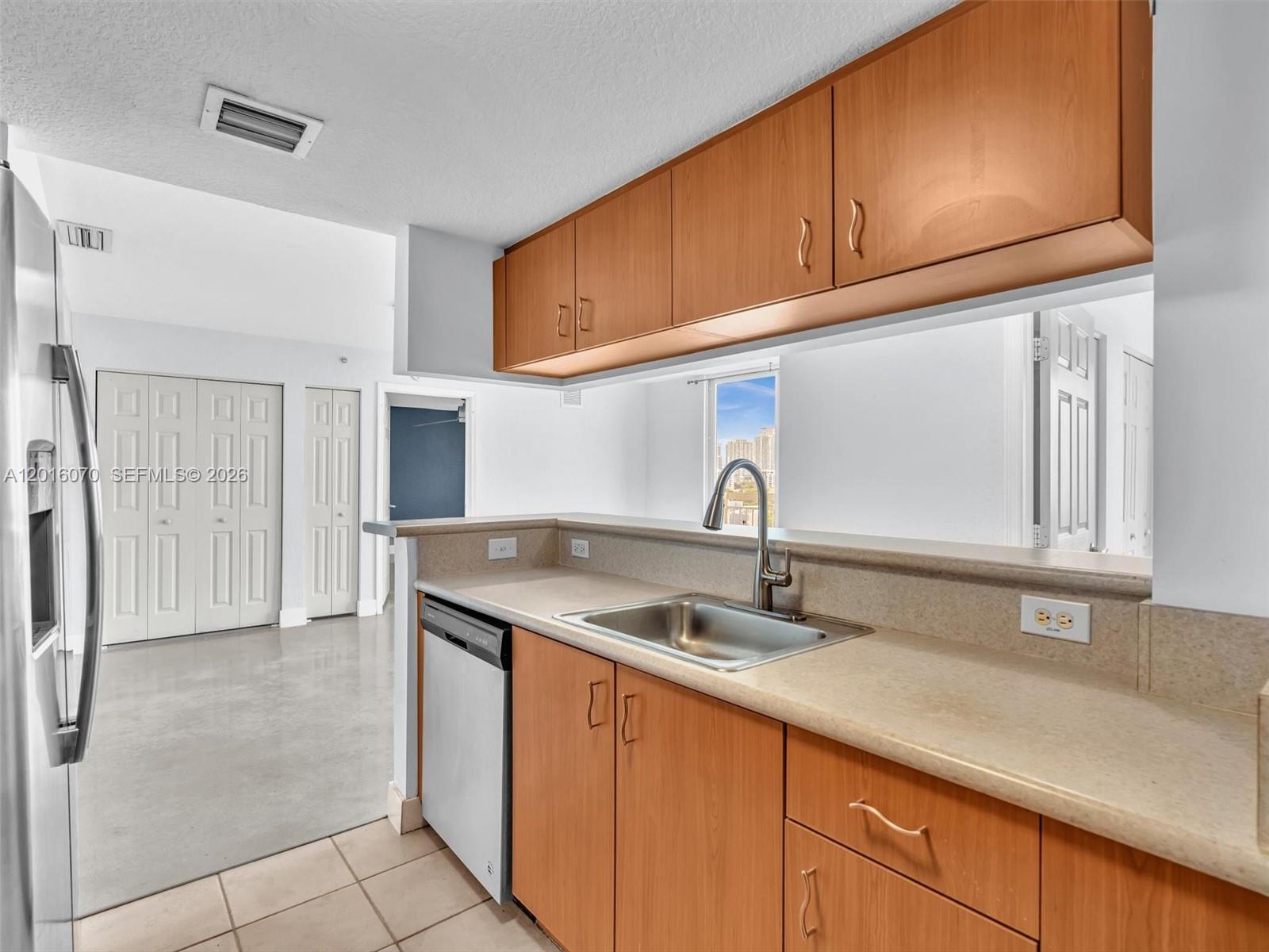 SEYBOLD POINTE CONDO - Residential