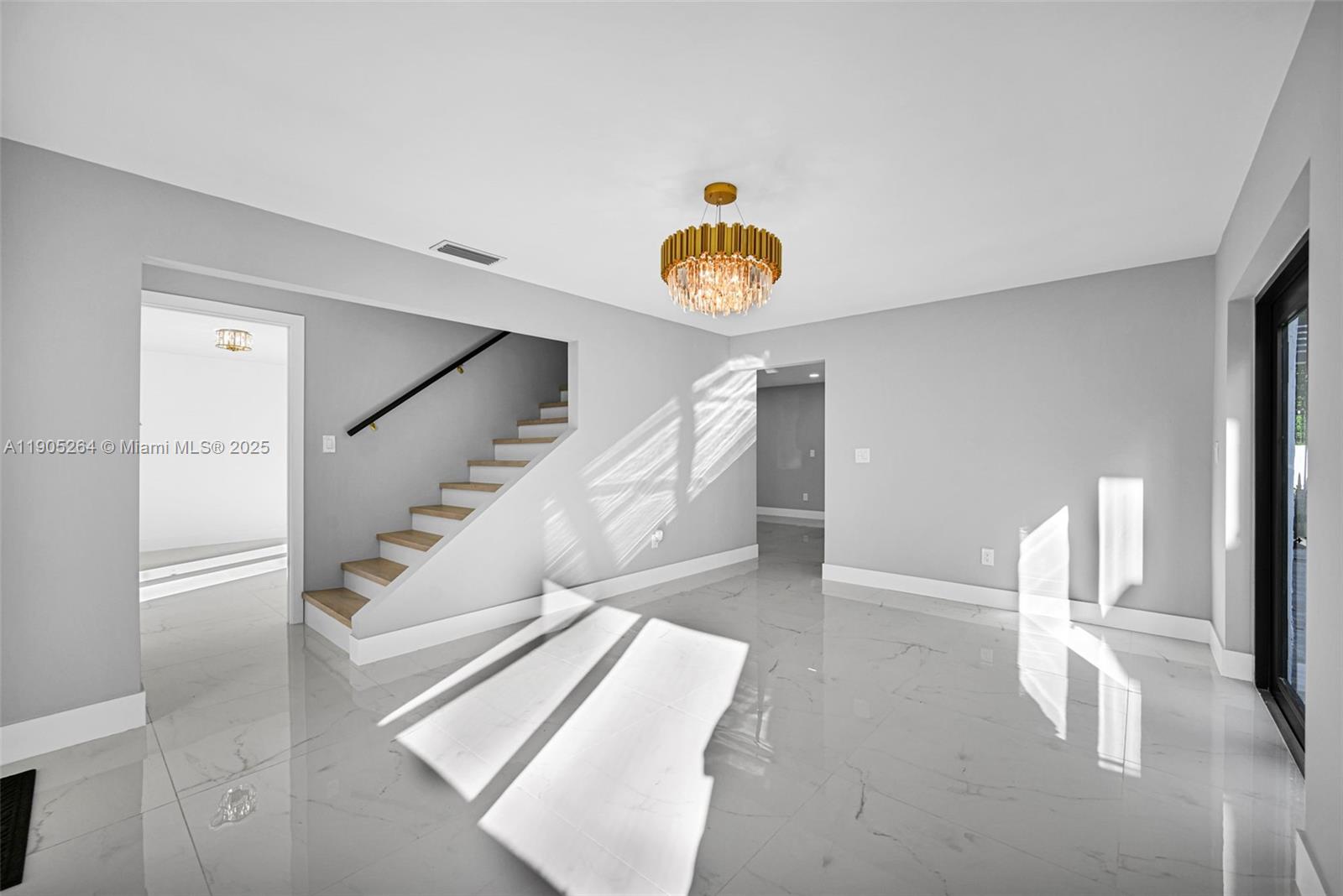 JUNIPER AT THE HAMMOCKS - Residential