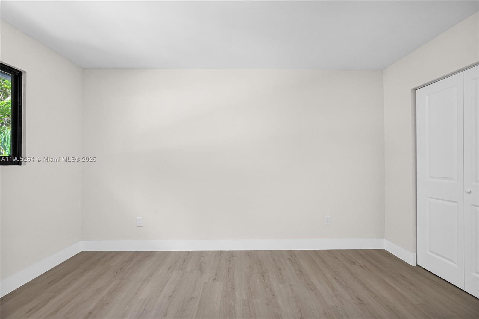 JUNIPER AT THE HAMMOCKS - Residential