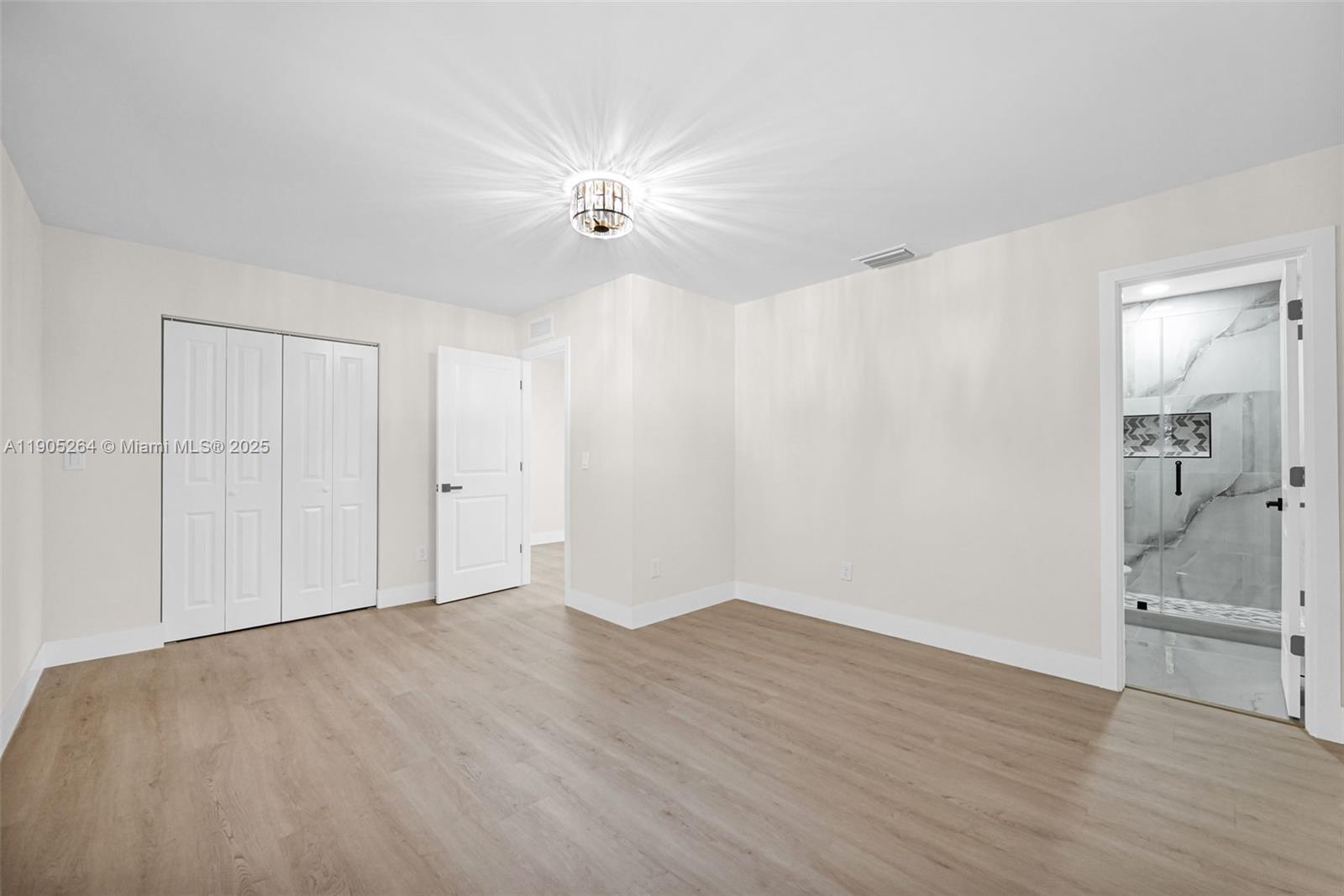 JUNIPER AT THE HAMMOCKS - Residential