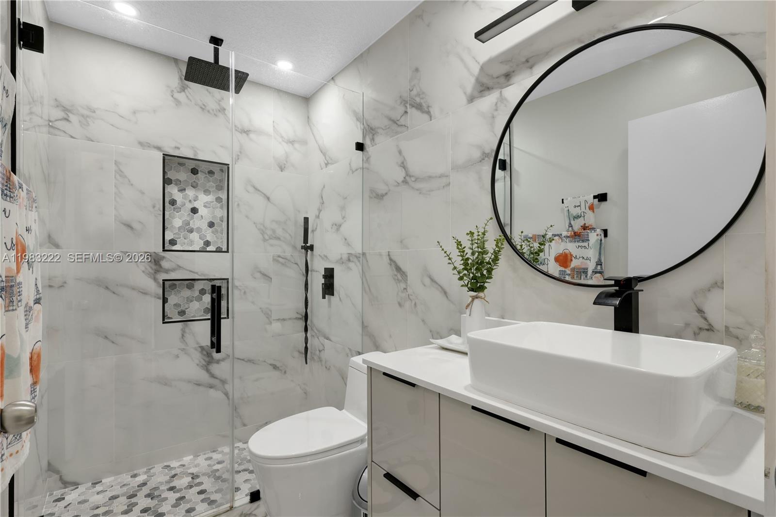 MAJESTIC HOMES - Residential