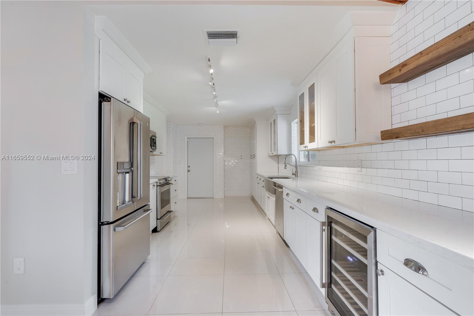 EDMOR ESTATES - Residential